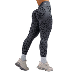 Nebbia Push-Up Compression Leopard Leggings 849 Black